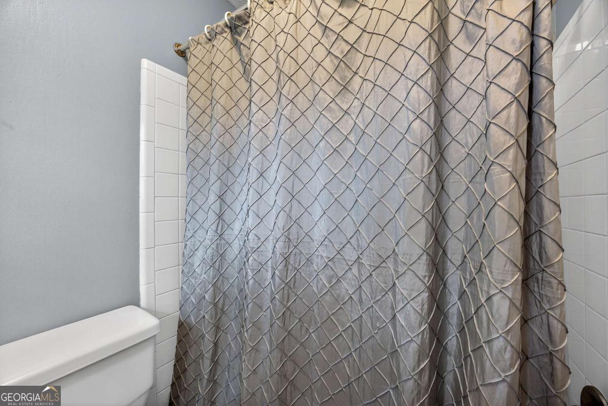 4673 Arrowhead Trail SW Lilburn GA 30047
