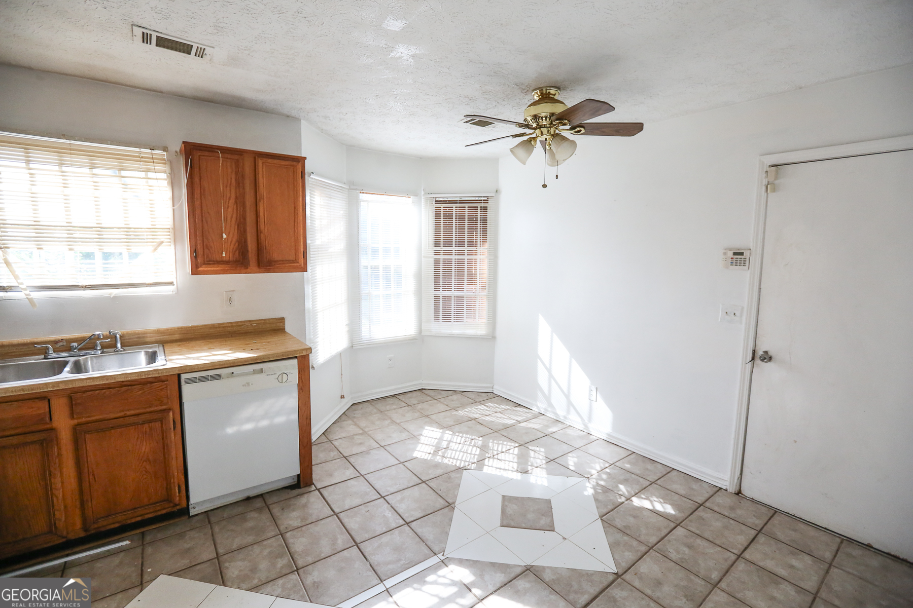 2816 Knollberry Lane Decatur GA 30034