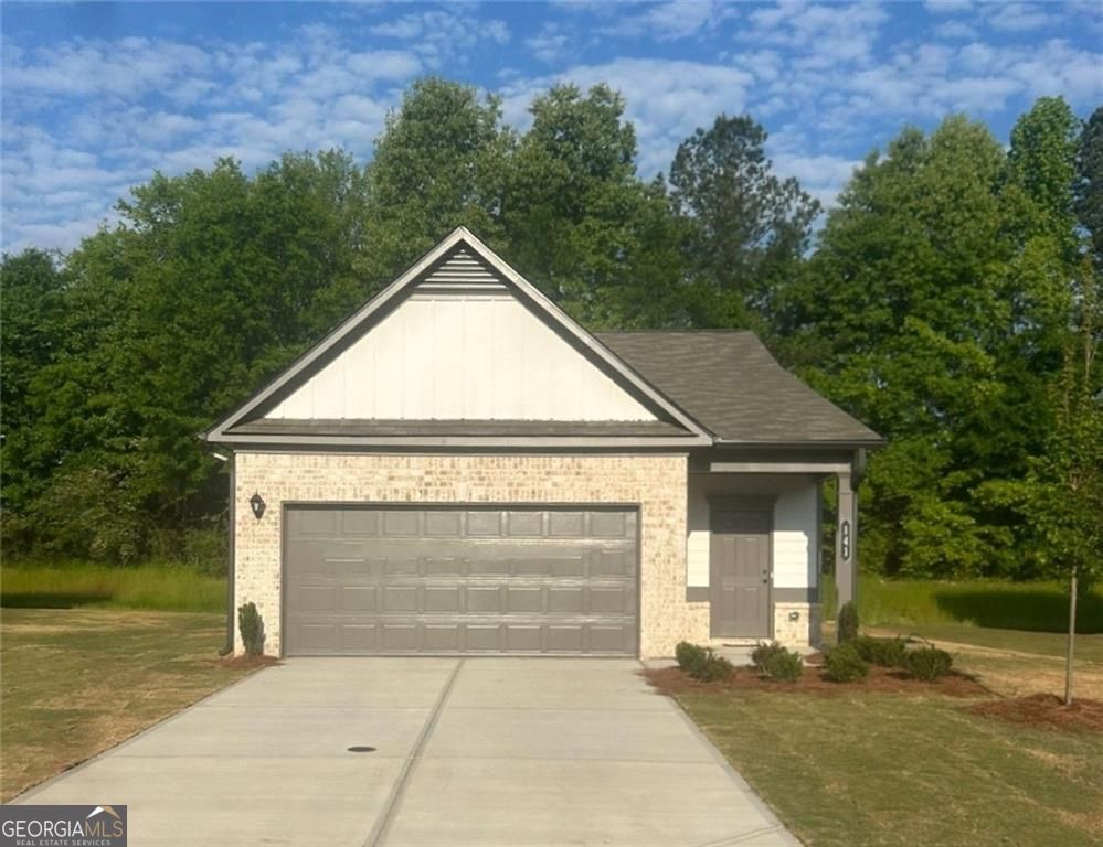 141 Andros Loop Dalton GA 30721