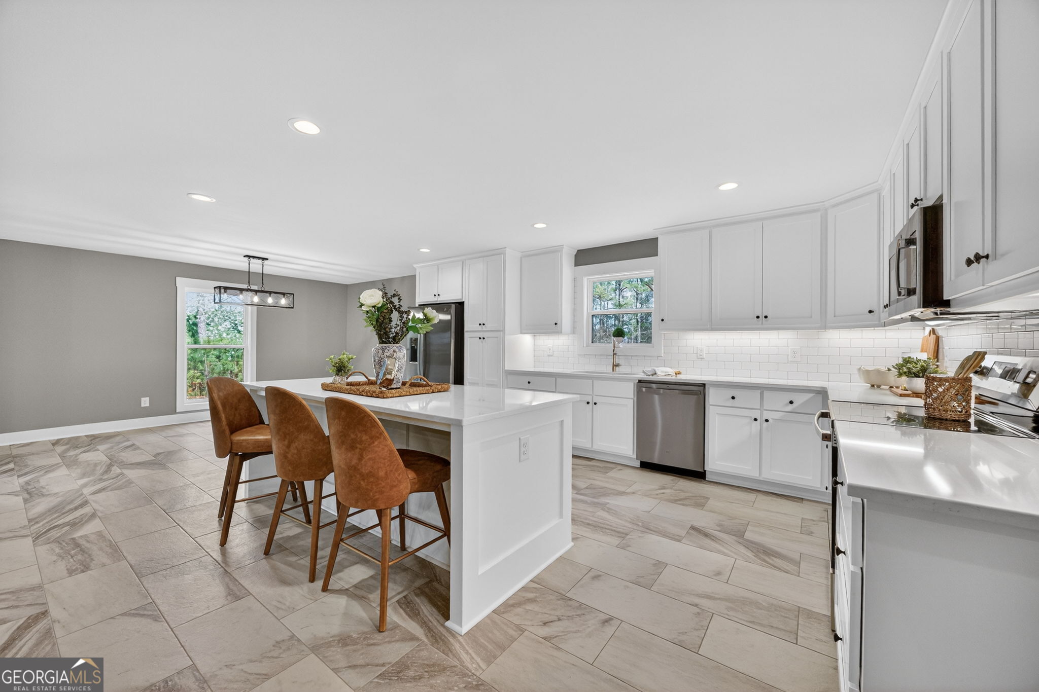 137 Buck Road Gray GA 31032