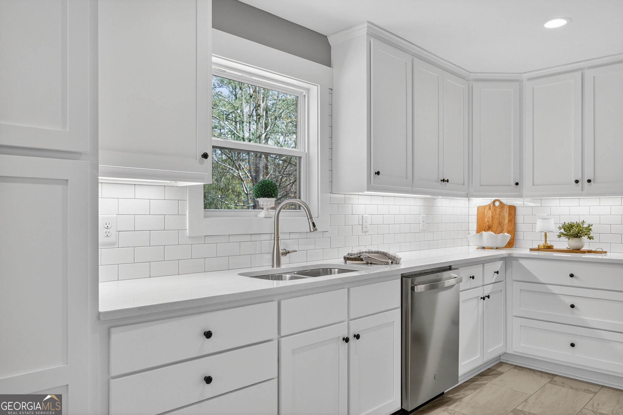 137 Buck Road Gray GA 31032