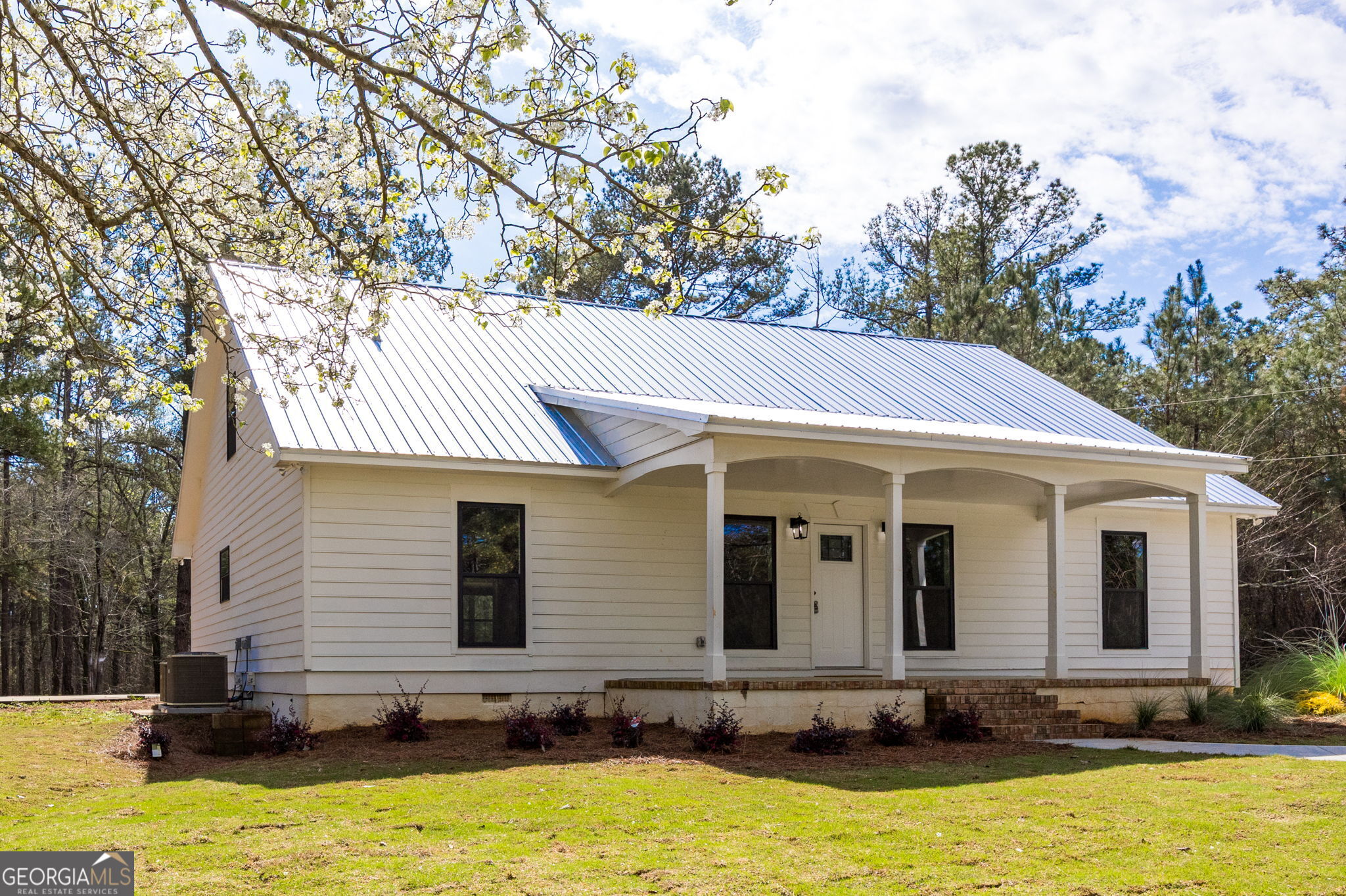 137 Buck Road Gray GA 31032