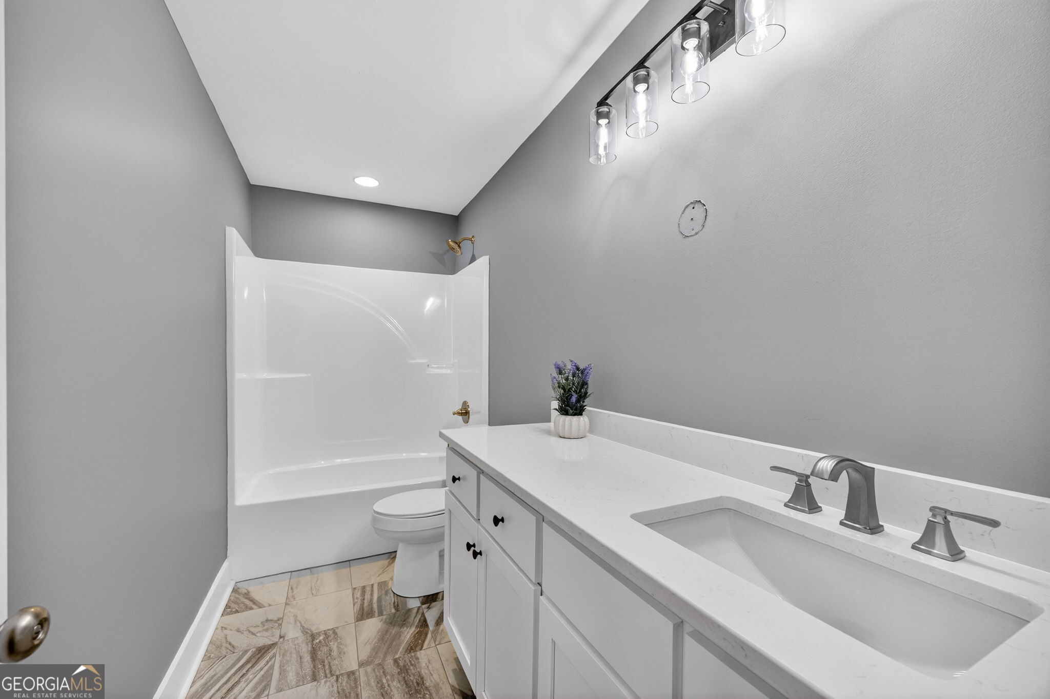 137 Buck Road Gray GA 31032