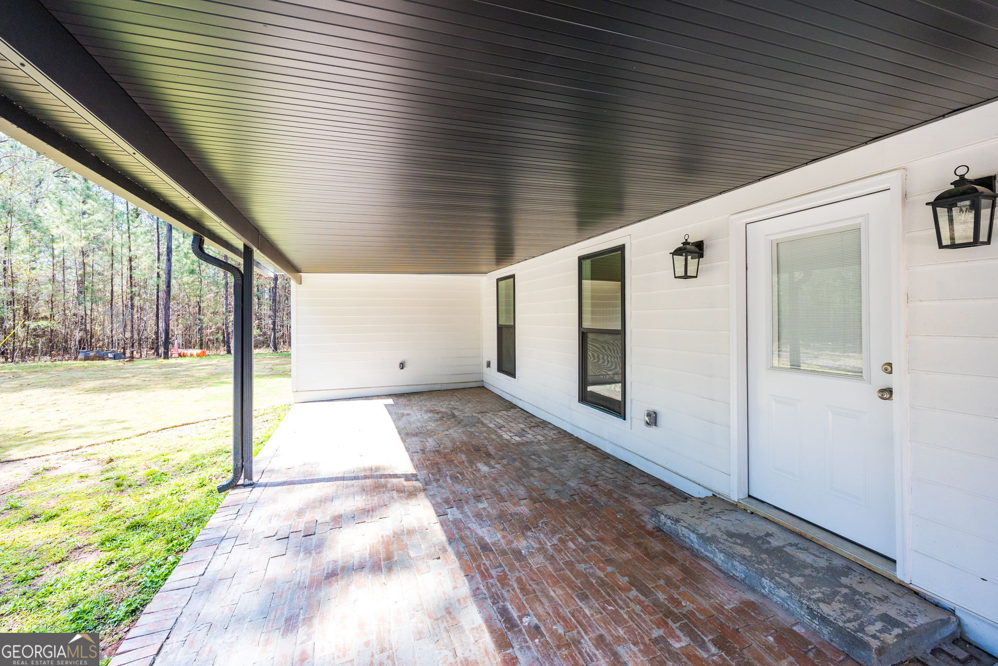 137 Buck Road Gray GA 31032