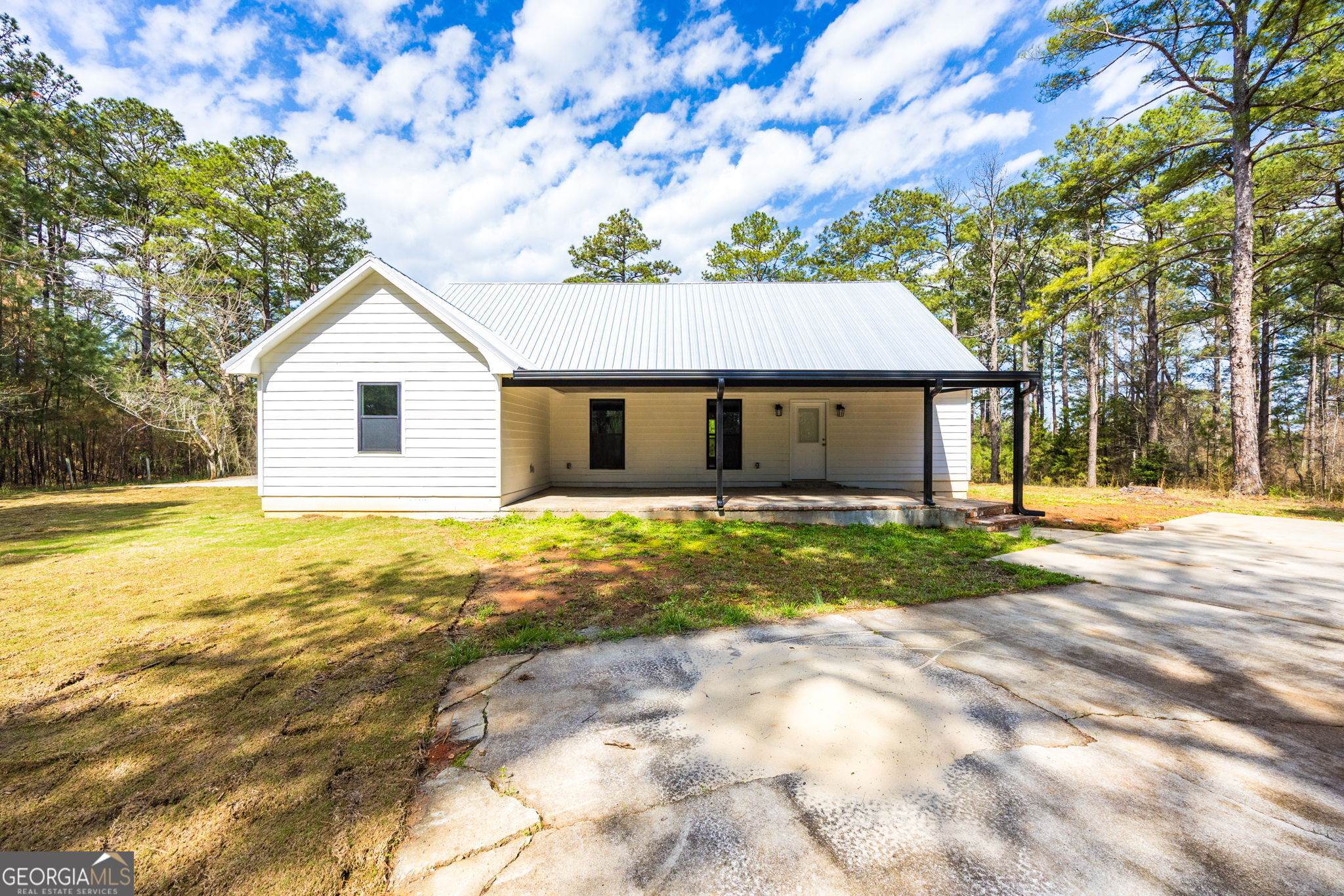 137 Buck Road Gray GA 31032
