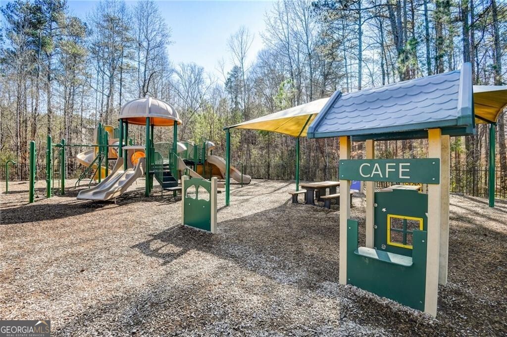 4559 Oglethorpe Loop NW Acworth GA 30101