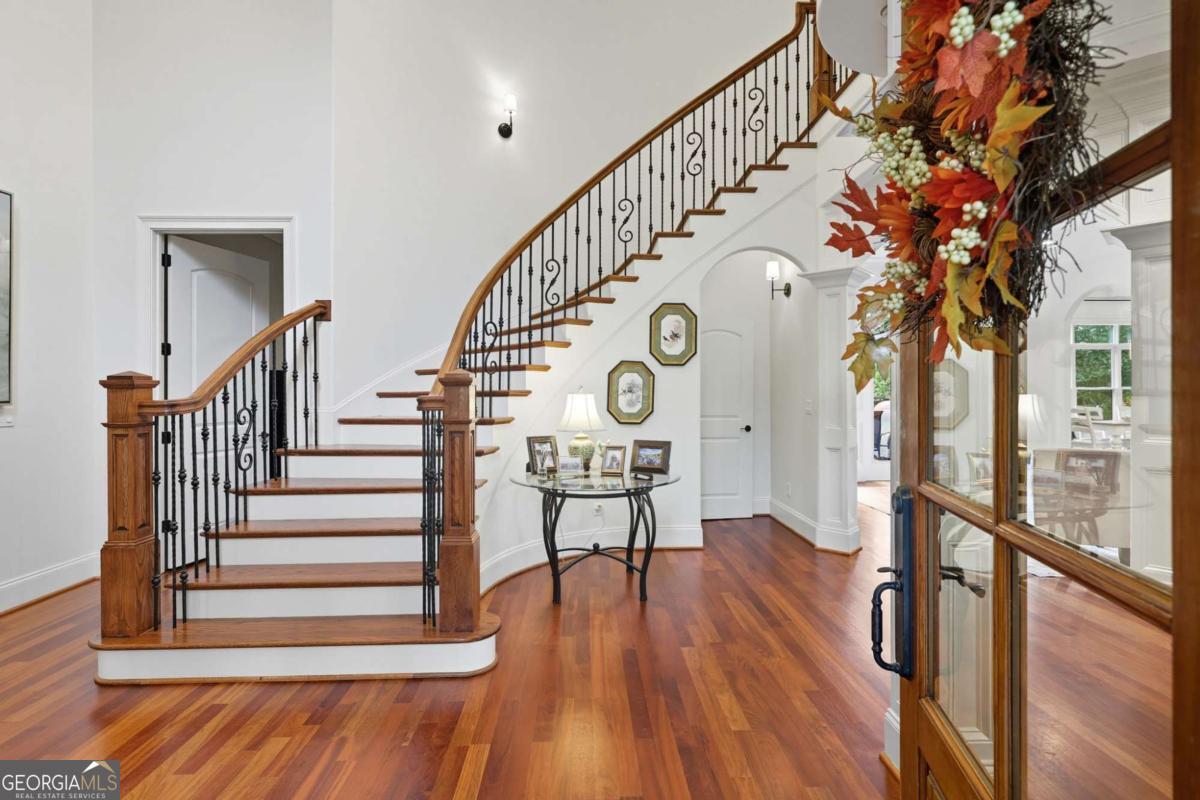 6105 Grand Marina Circle Gainesville GA 30506