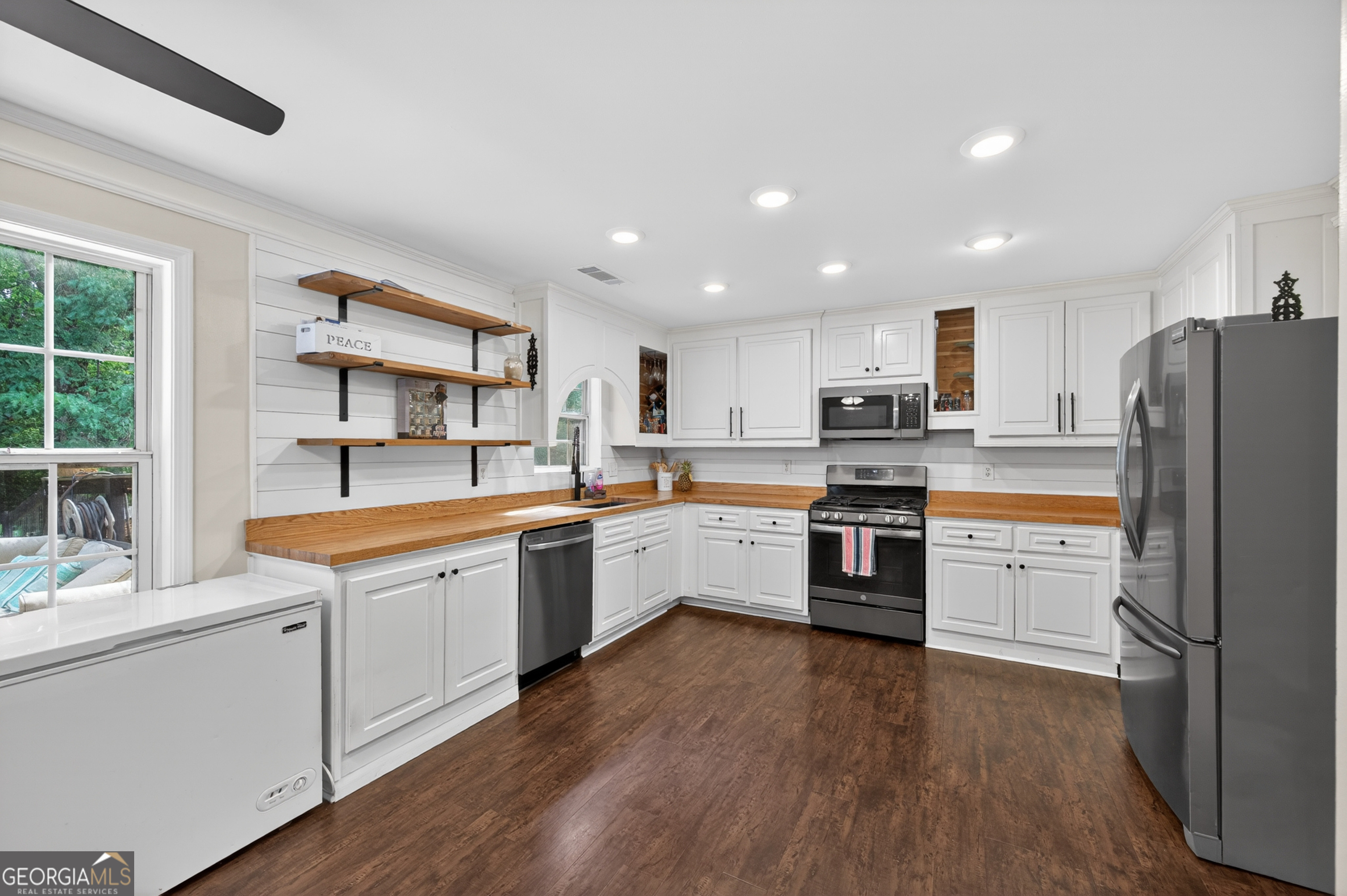6250 Glen Port Circle Flowery Branch GA 30542