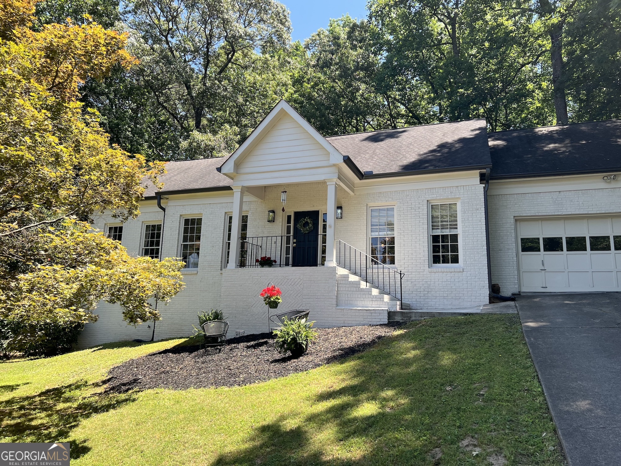 152 Oakwood Hills Drive Suwanee GA 30024