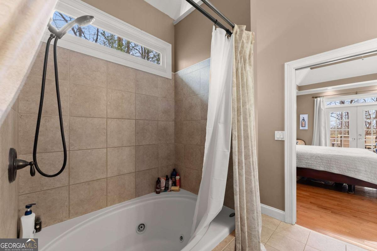 5812 Shadow Oaks Drive Murrayville GA 30564