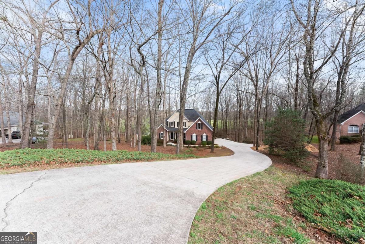 5812 Shadow Oaks Drive Murrayville GA 30564