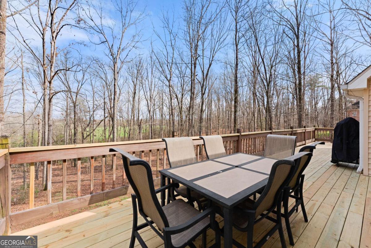 5812 Shadow Oaks Drive Murrayville GA 30564