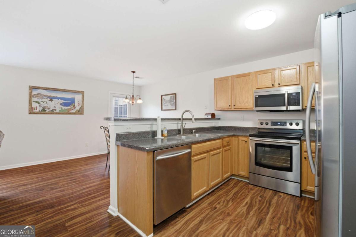 129 Princeton Avenue Adairsville GA 30103