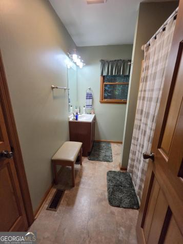 445 Helton Creek Road Blairsville GA 30512