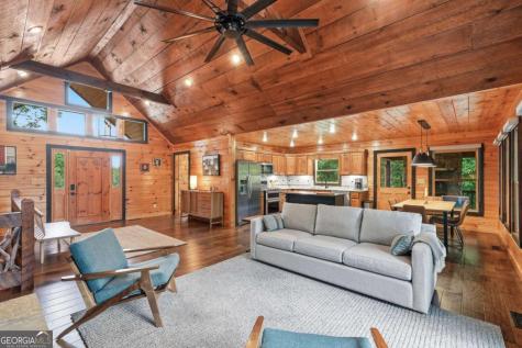 350 Kensington Drive Mineral Bluff GA 30559