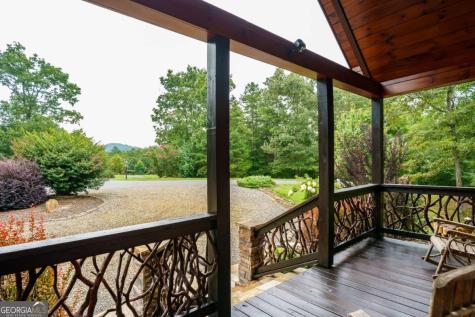 350 Kensington Drive Mineral Bluff GA 30559