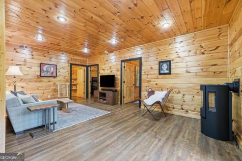 350 Kensington Drive Mineral Bluff GA 30559