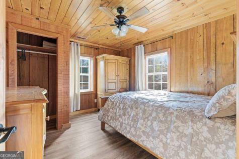 1843 Old Mobile Road Mccaysville GA 30555