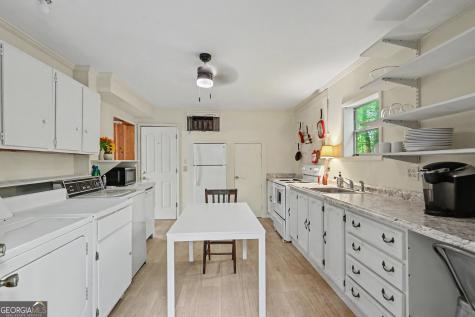 2597 Burton Dam Road Clarkesville GA 30523