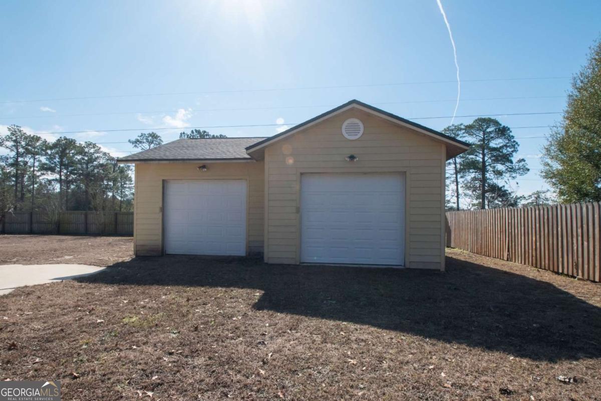 212 Wiregrass Road Folkston GA 31537