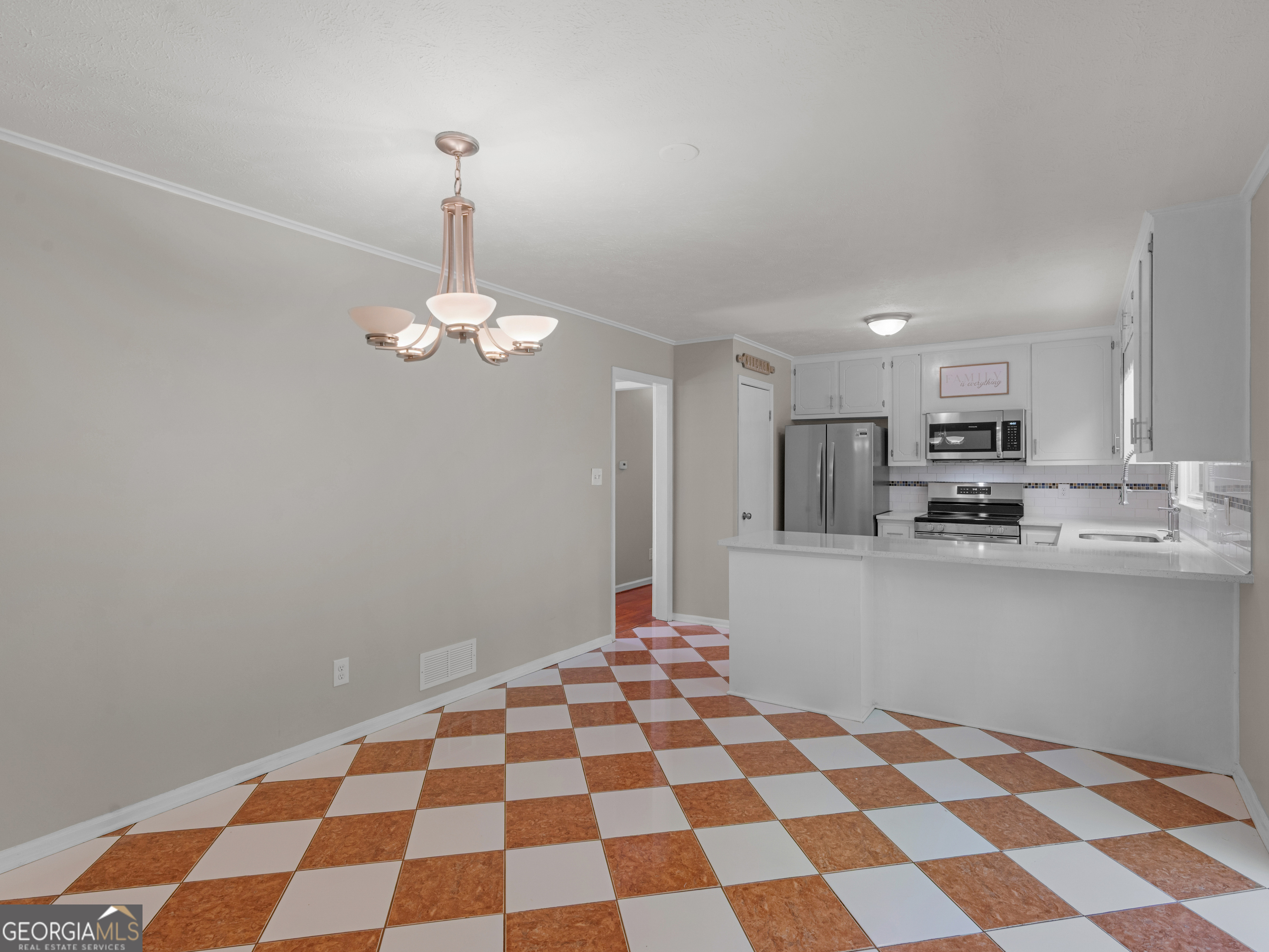 104 Julie Circle Griffin GA 30223