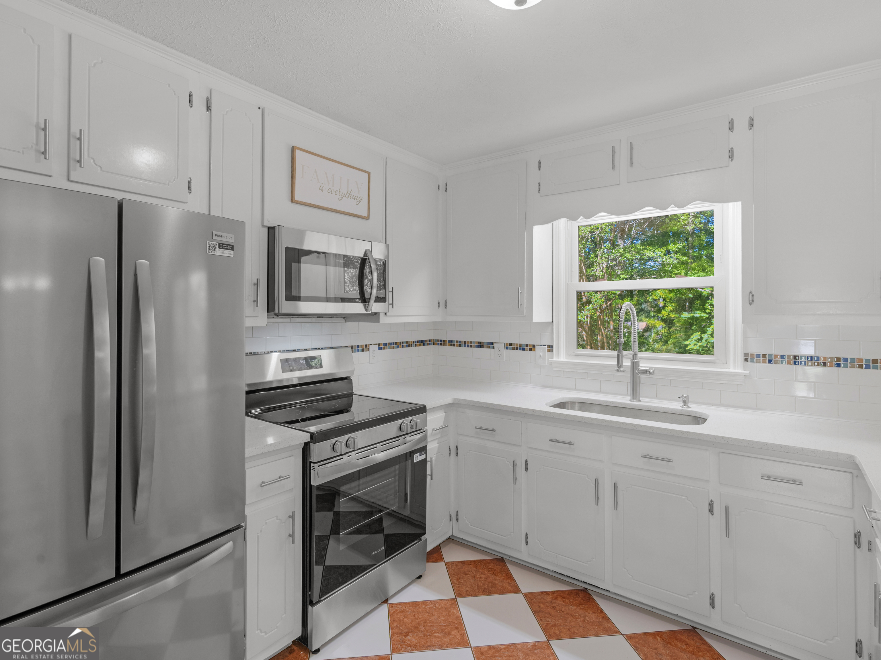 104 Julie Circle Griffin GA 30223