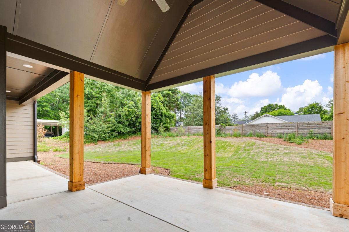 1818 Maple Street Carrollton GA 30117