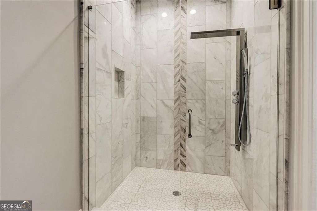 535 NE Francis Pointe Johns Creek GA 30097