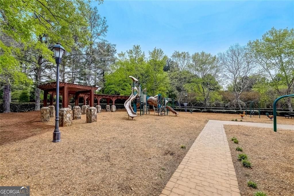 535 NE Francis Pointe Johns Creek GA 30097