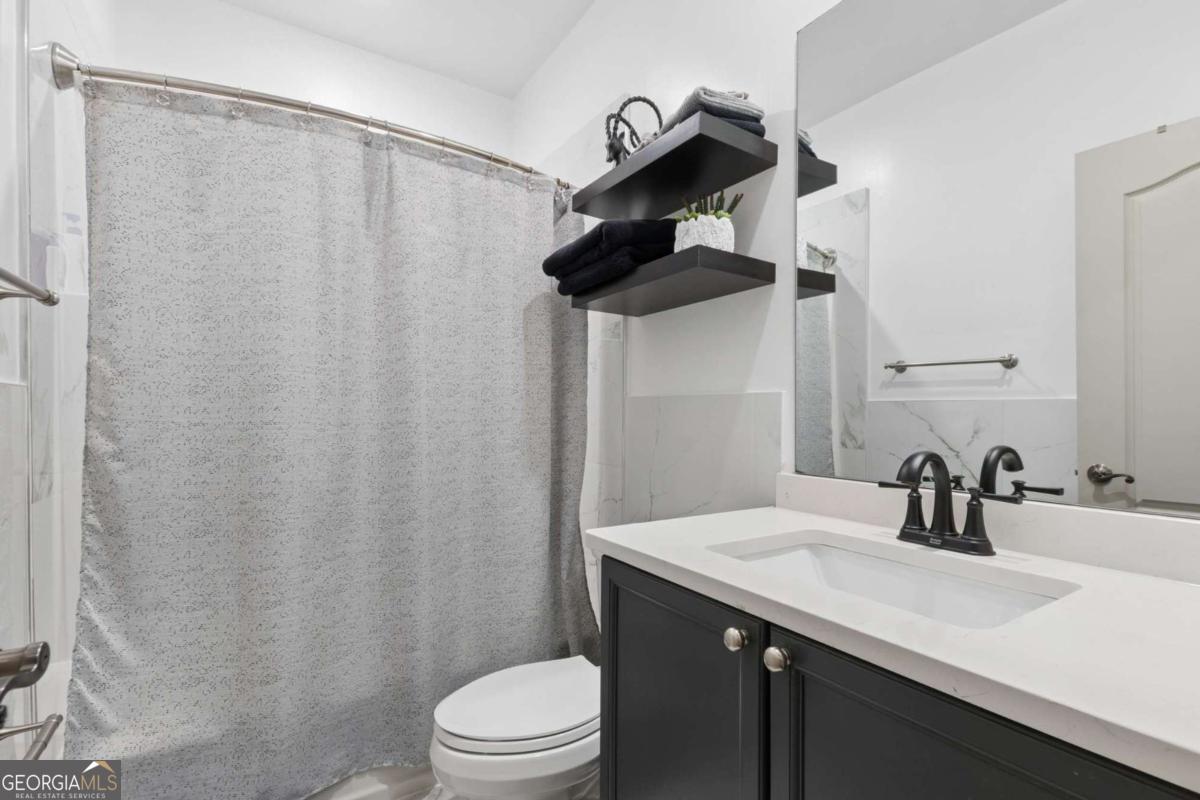 941 Persimmon Point Atlanta GA 30328