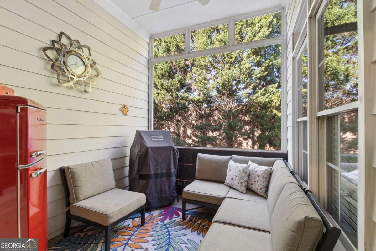 941 Persimmon Point Atlanta GA 30328