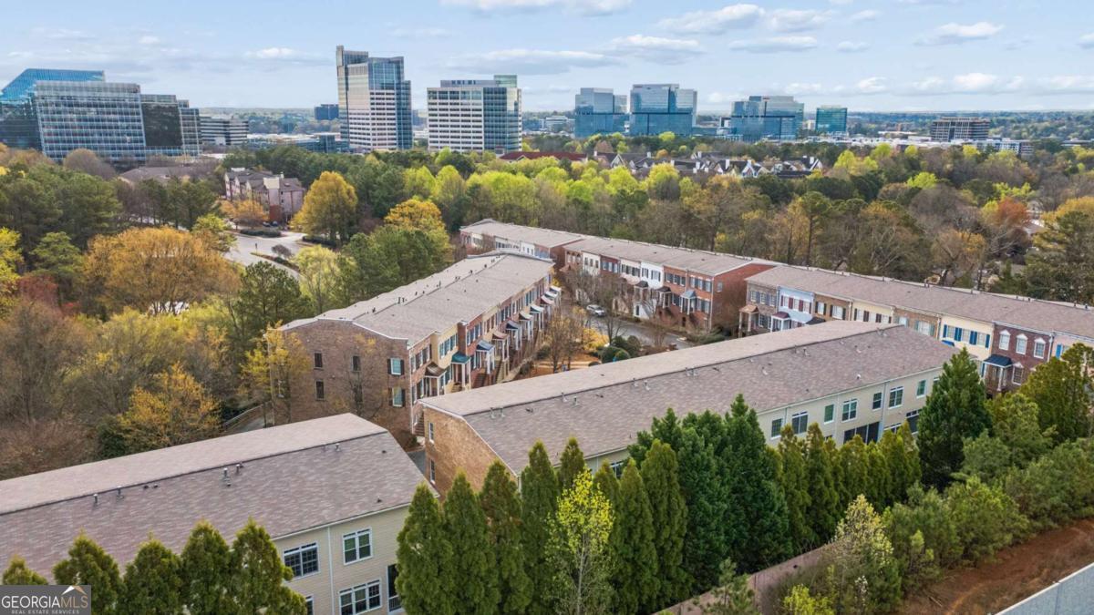 941 Persimmon Point Atlanta GA 30328