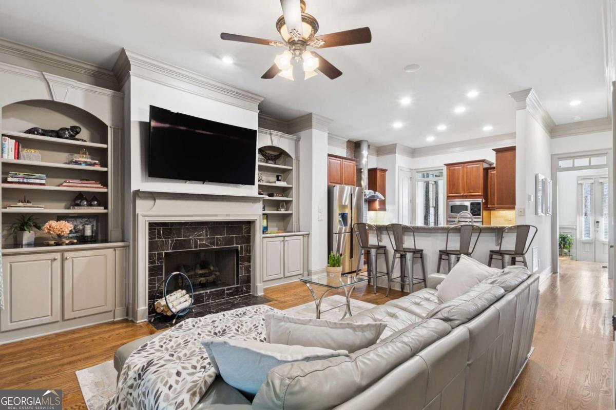 941 Persimmon Point Atlanta GA 30328