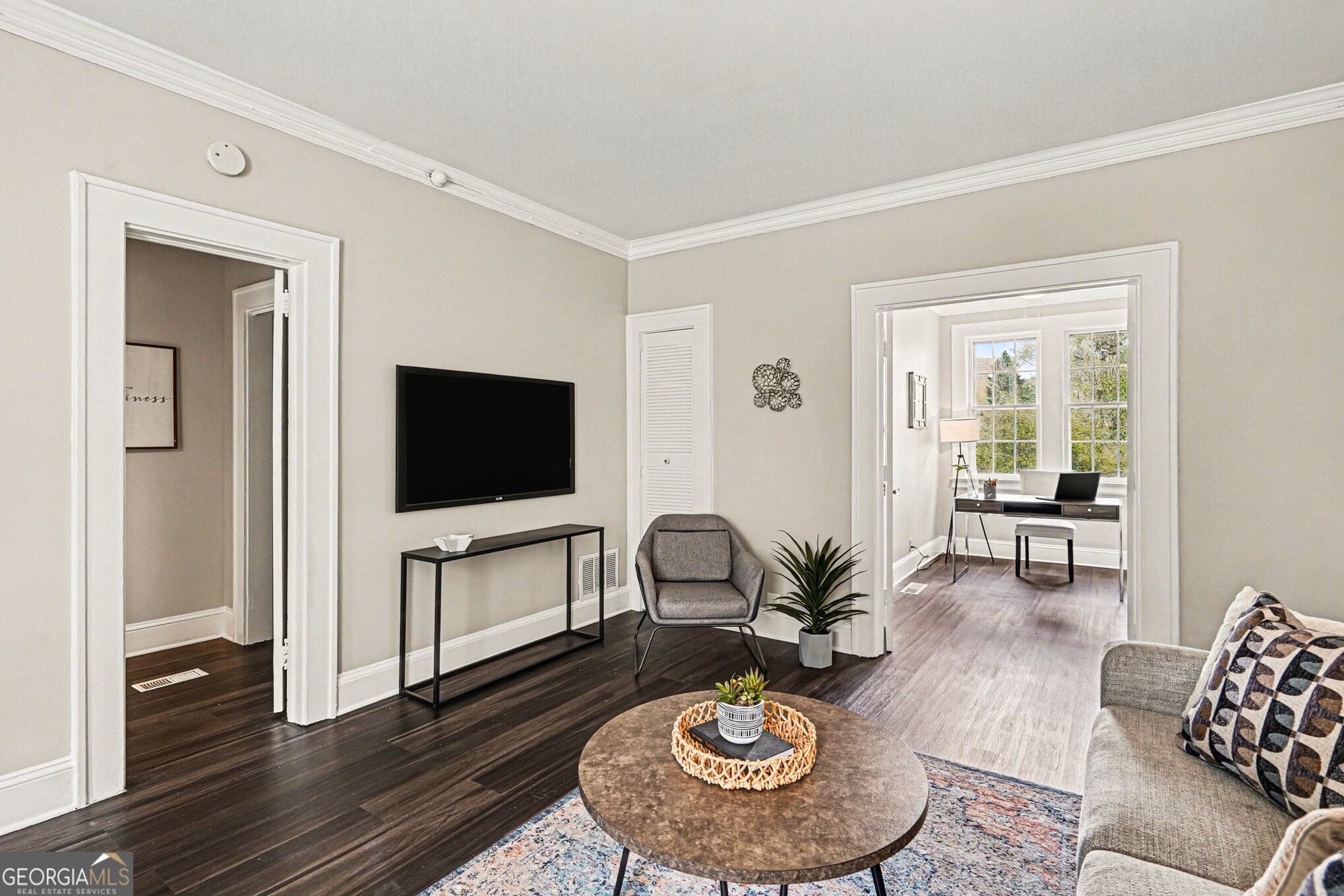 21 Peachtree Memorial Drive NW Atlanta GA 30309