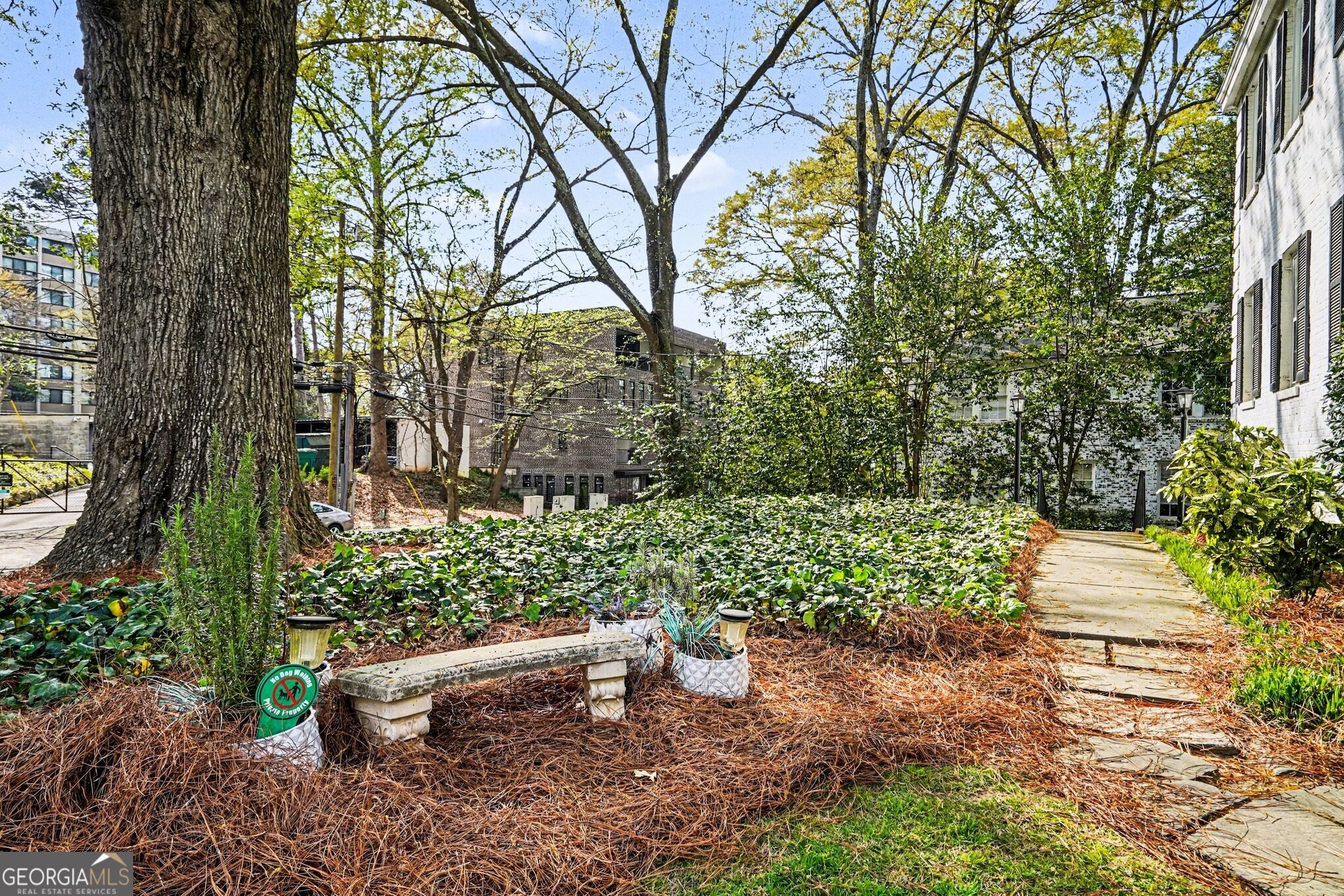 21 Peachtree Memorial Drive NW Atlanta GA 30309