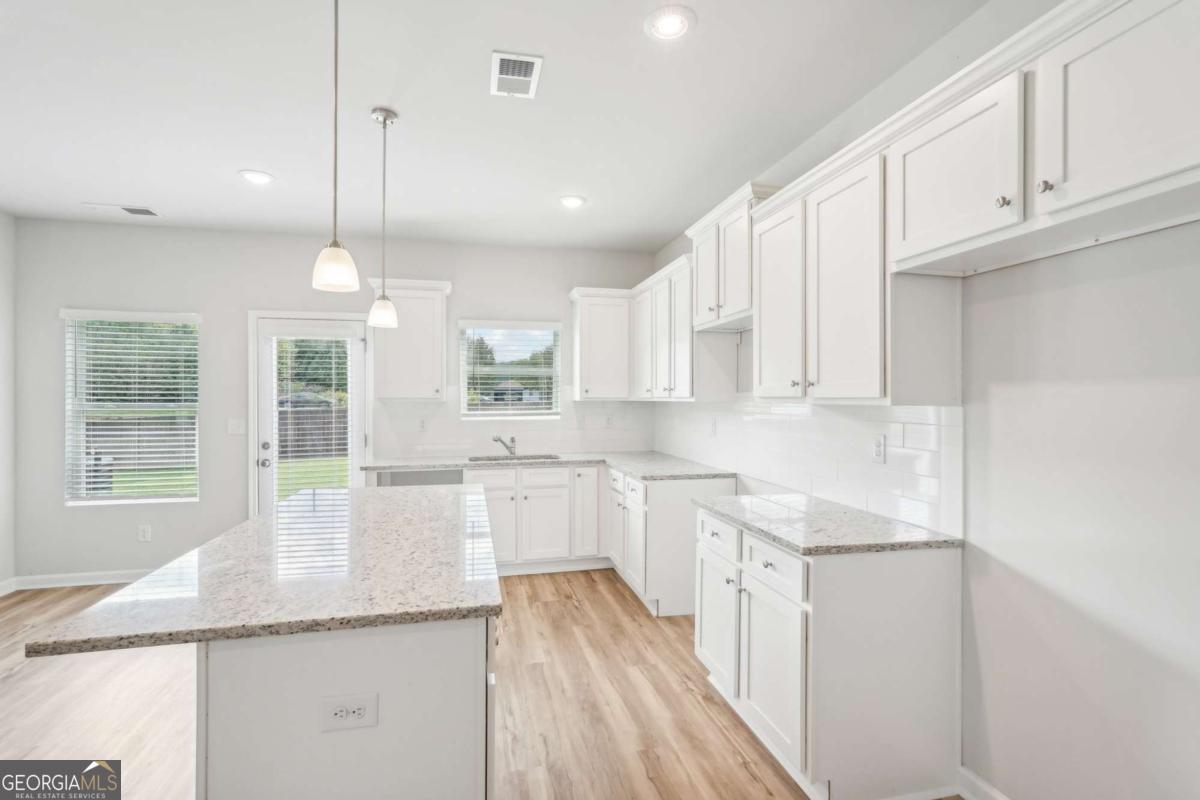 3010 Viewpark Circle Conyers GA 30013