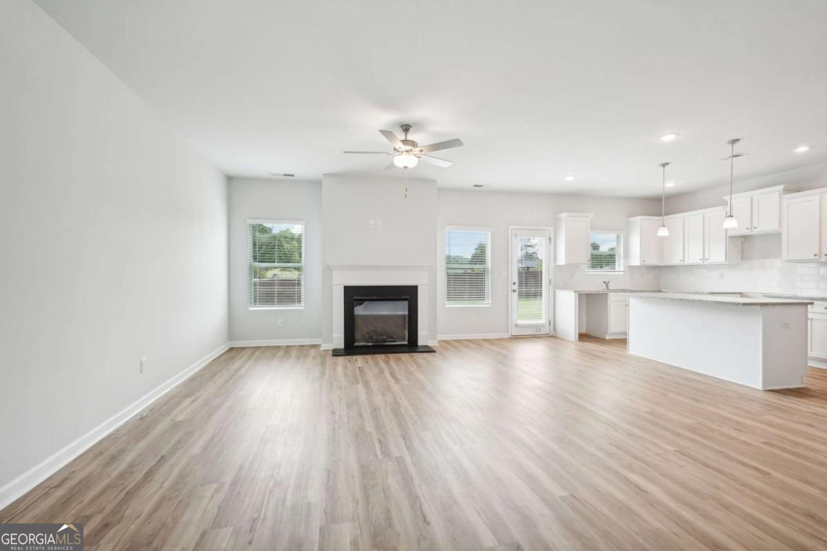 3010 Viewpark Circle Conyers GA 30013