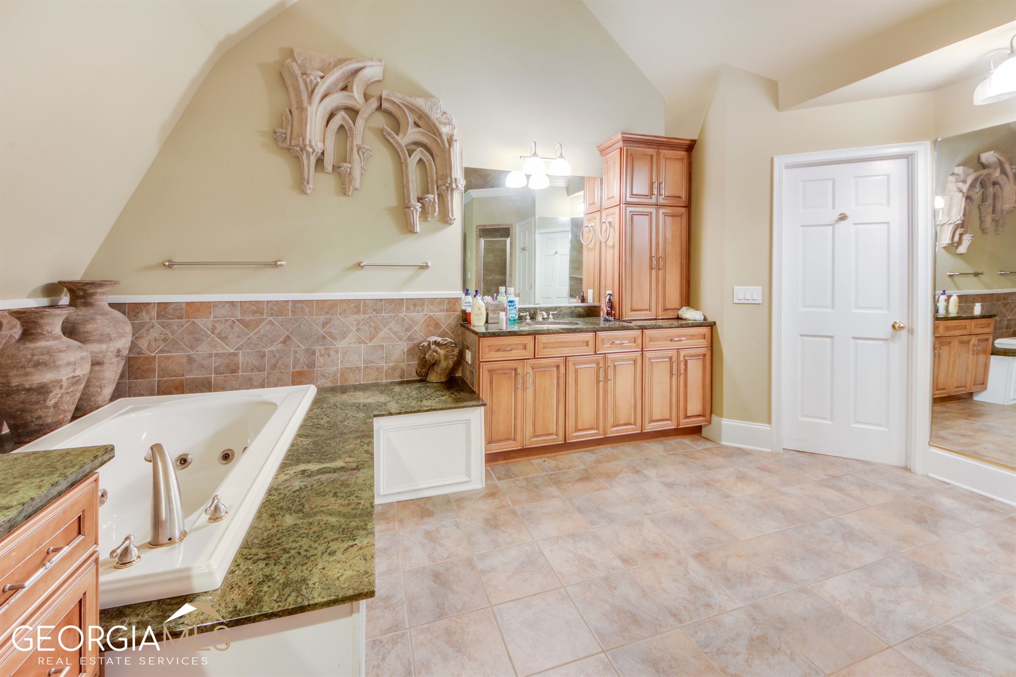 460 Dixie Road Covington GA 30014