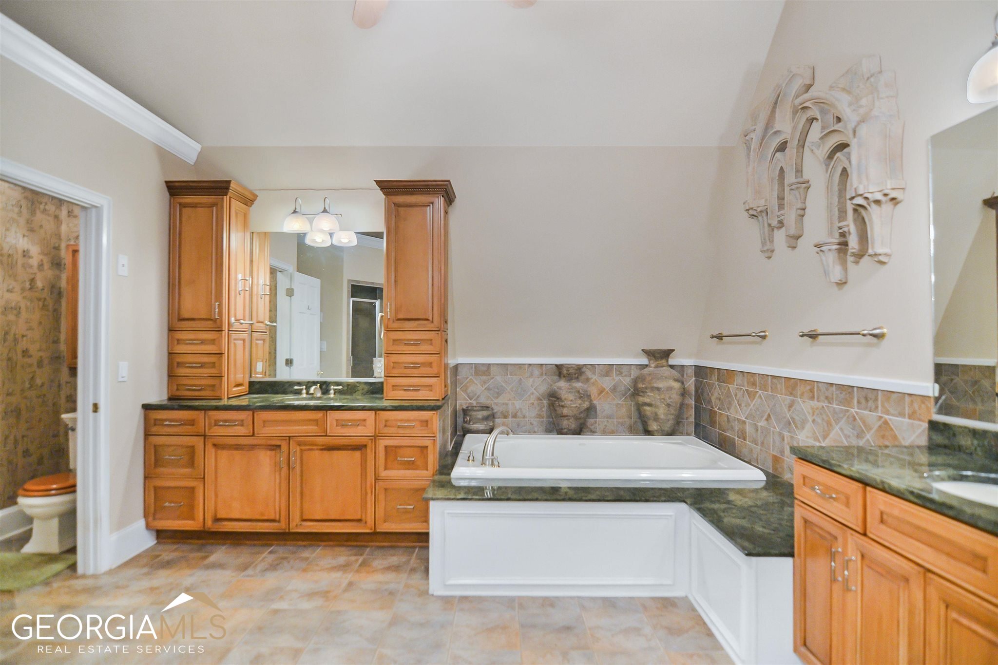 460 Dixie Road Covington GA 30014