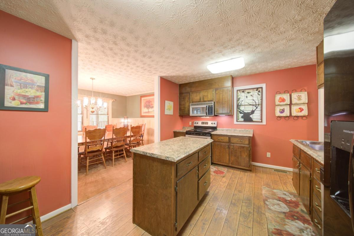 400 Matrix Circle Ellijay GA 30540