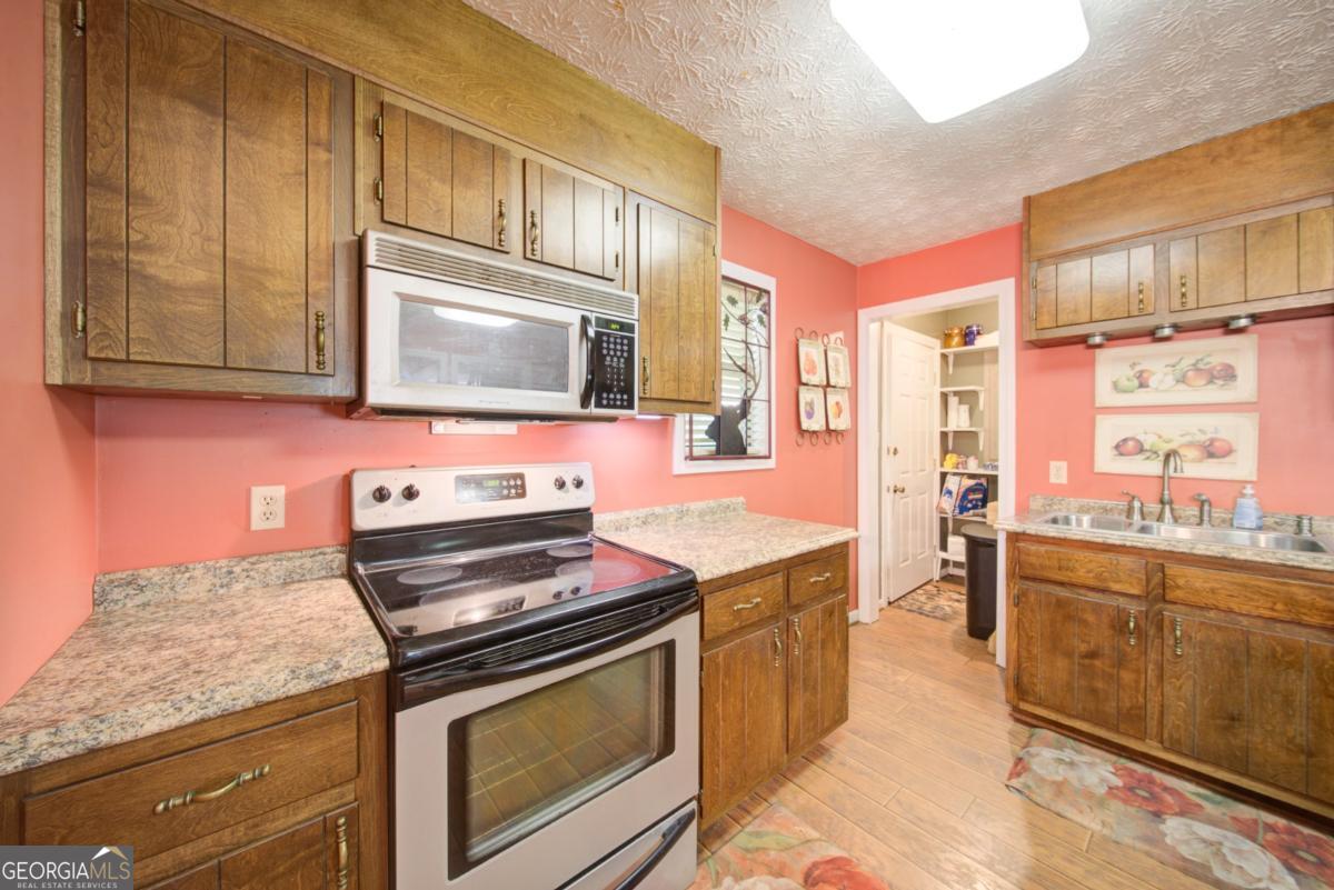 400 Matrix Circle Ellijay GA 30540