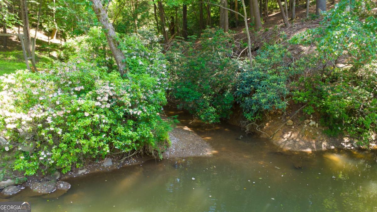 400 Matrix Circle Ellijay GA 30540