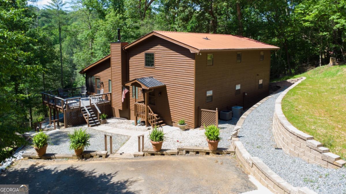 400 Matrix Circle Ellijay GA 30540