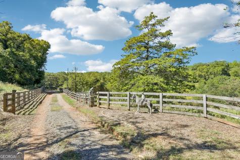 231 Hatfield Grove Dahlonega GA 30533