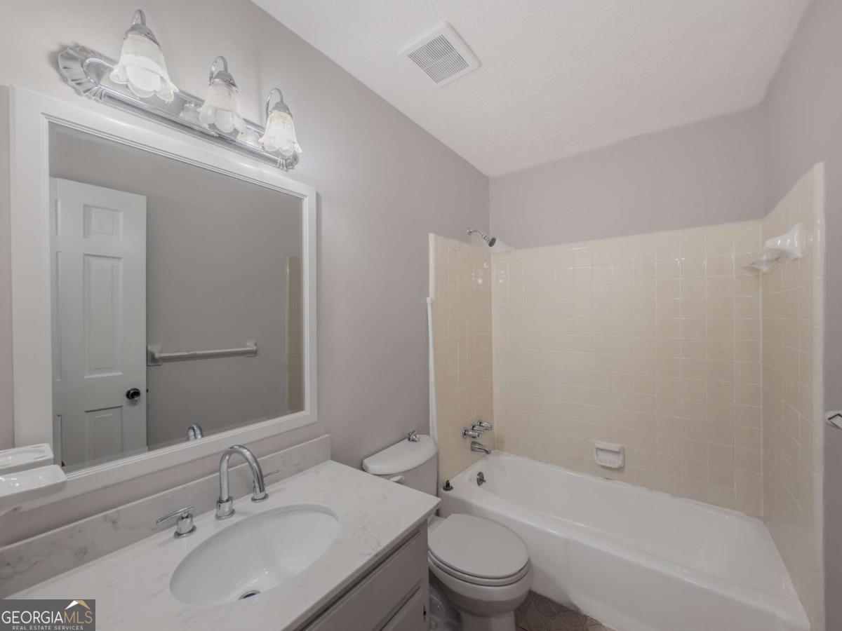 2764 Amberly Way Snellville GA 30078