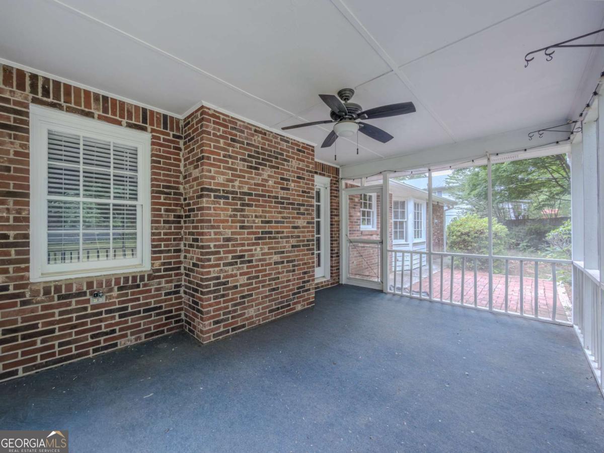 2764 Amberly Way Snellville GA 30078