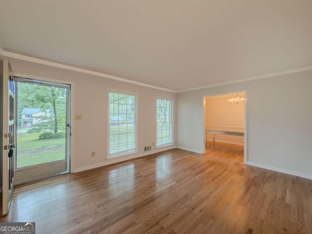 2764 Amberly Way Snellville GA 30078