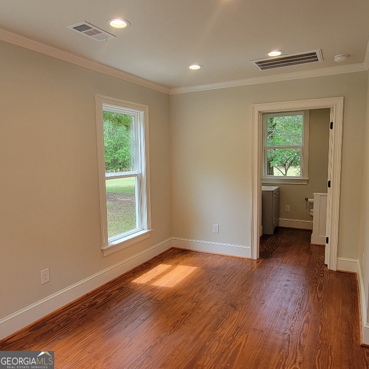 5321 S Highway 15 Siloam GA 30665