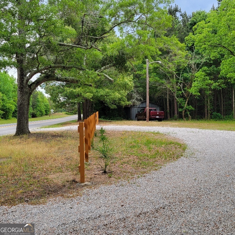 5321 S Highway 15 Siloam GA 30665