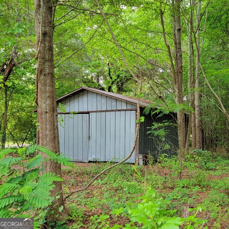 5321 S Highway 15 Siloam GA 30665